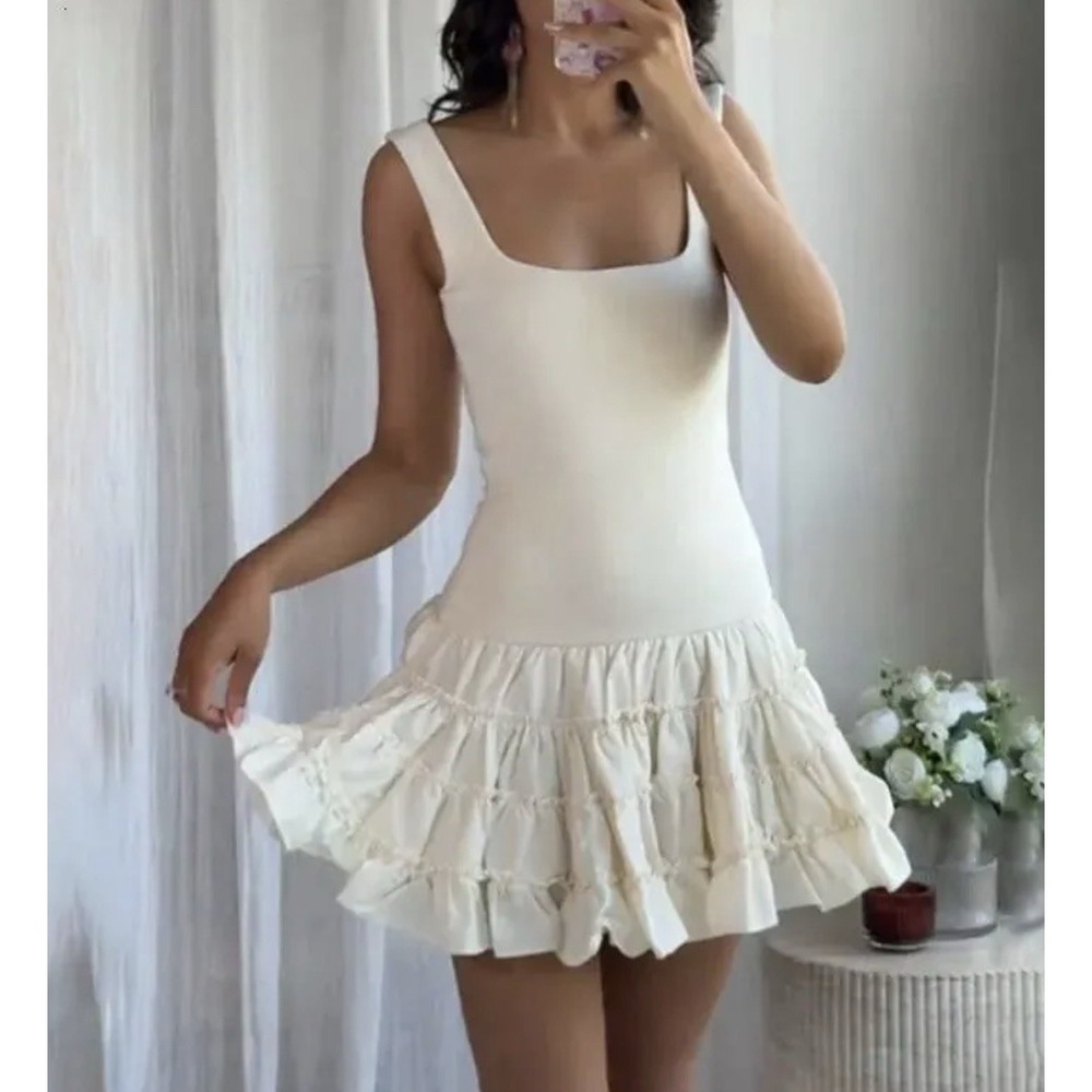 Zara Mini Dress Size S, Off White Flattering Dress Coquette
